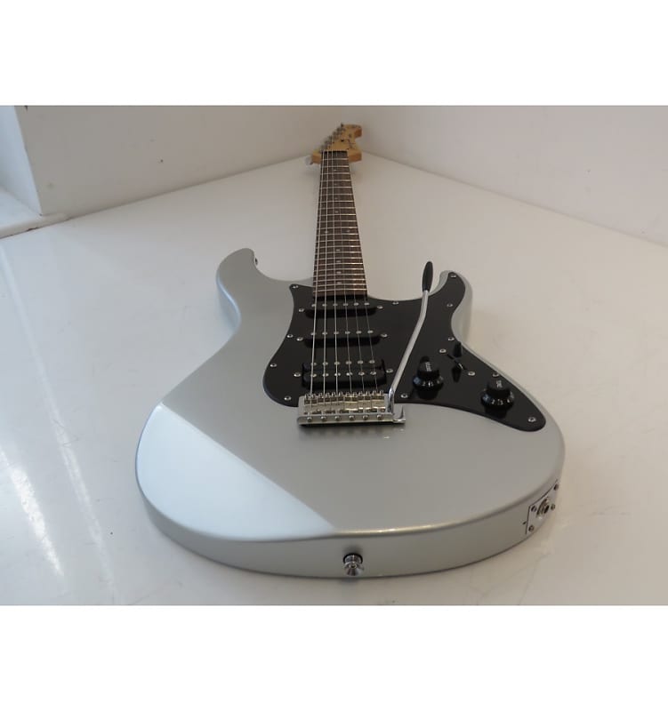ギター YAMAHA Pacifica PAC112X Amazon.com: Yamaha Pacifica Series PAC112V Electric Guitar