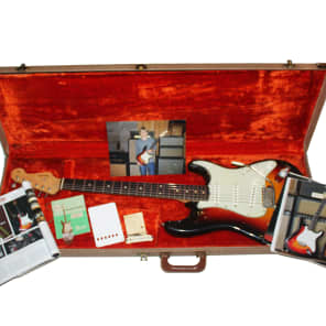 Fender Eric Johnson's 1962 Stratocaster in 3 Tone Sunburst image 3
