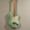 Fender  Player Series Stratocaster 2018 Surf Pearl