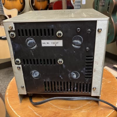 Carver M-400a Magnetic Field Power Amplifier Cube image 3
