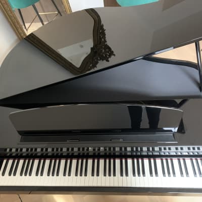 Must Sell-Yamaha Clarinova CLP-665 Digital Baby Grand Piano image 3