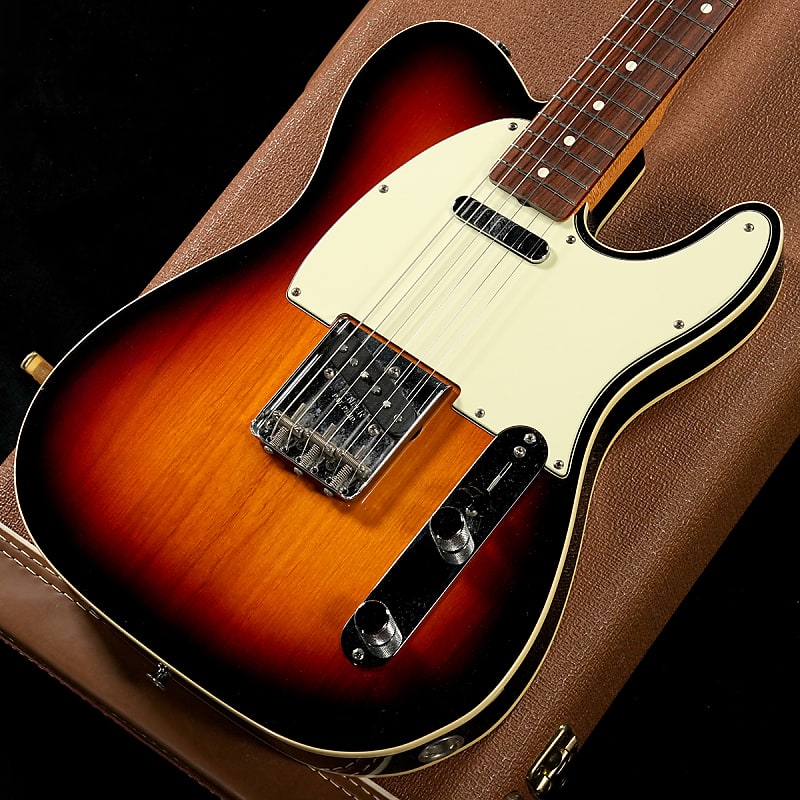 Fender American Vintage '62 Telecaster Custom | Reverb Canada