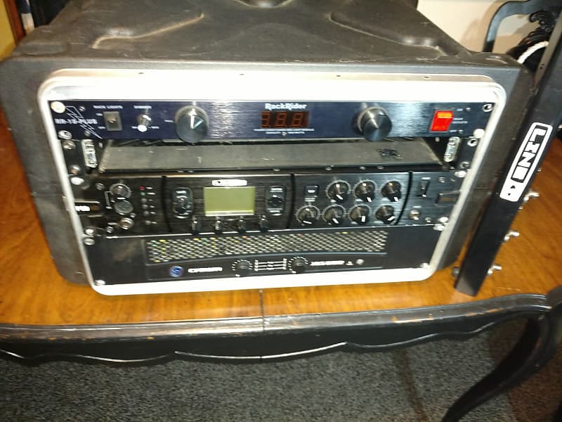 Line 6 Pod HD Pro X Full Rack Setup | Reverb