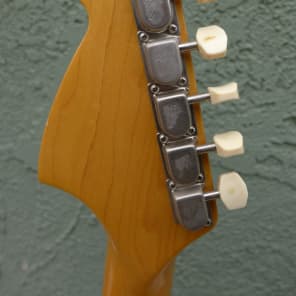 FENDER MUSTANG MG-65 CRAFTED IN JAPAN 2006-2008 FRESH SETUP FENDER MUSTANG MG-65 CRAFTED IN JAPAN 2006-2008 FRESH SETUP