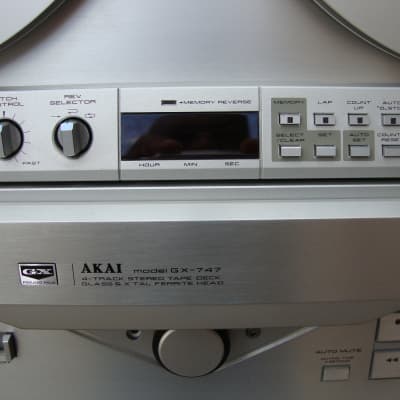 Akai GX-747 Reel to Reel Tape Deck + Hubs + Free Reel - Pro Serviced image 10