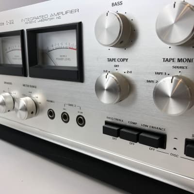 Accuphase E-202 Integrated Amplifier with Meters - WOW! image 6