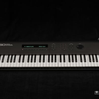 Roland S-50 61-Key Digital Sampling Keyboard 1986 - 1990 - Black