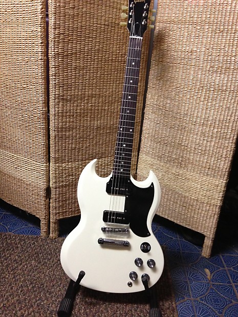 Gibson SG 2011 Worn White Limited 60's Tribute P90's | Reverb