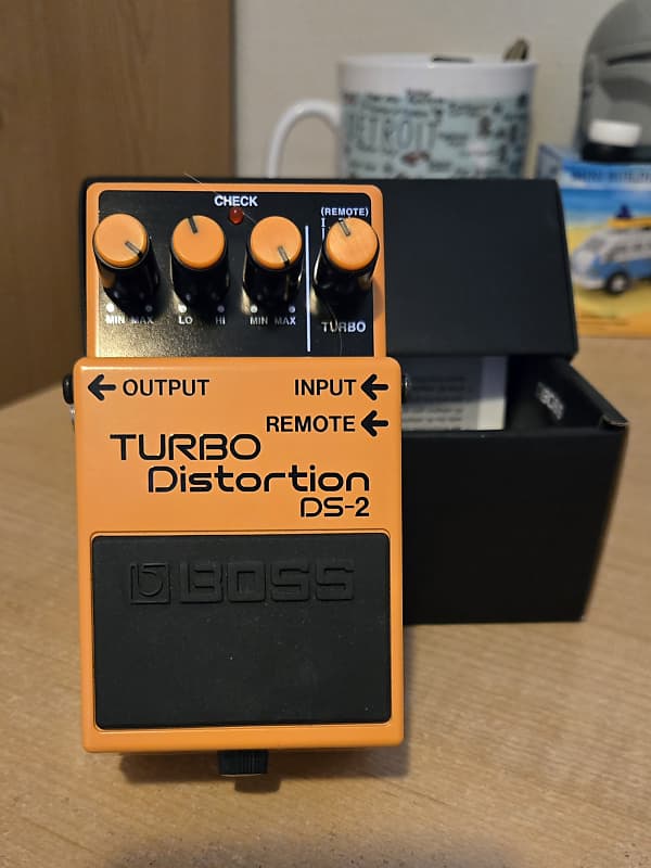 Boss DS-2 Turbo Distortion
