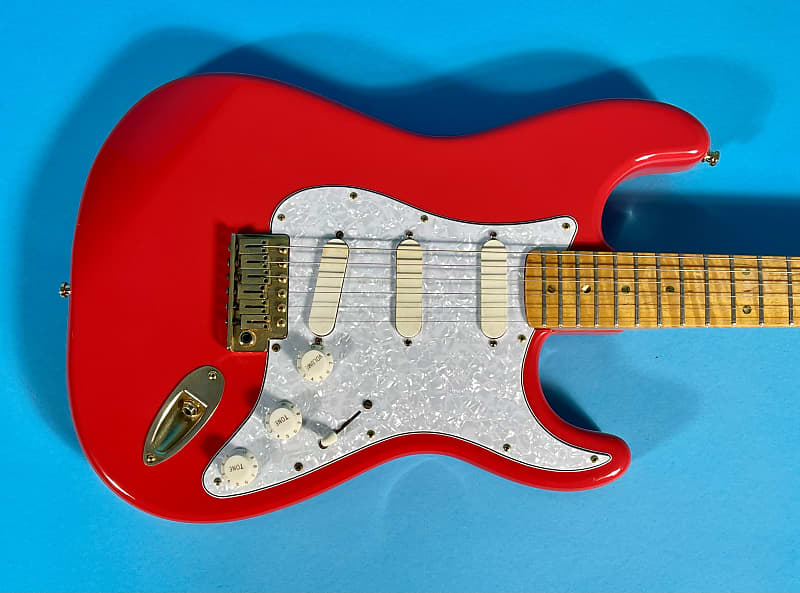 Fender American Deluxe Stratocaster V-Neck 2011 - 2015 | Reverb