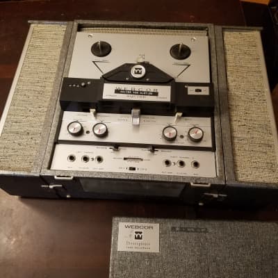Mayfair Portable Reel To Reel Tape Recorder TR-1963 1960s White And Blue.  With One Reel