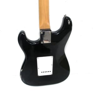 Squier Stratocaster Black image 5