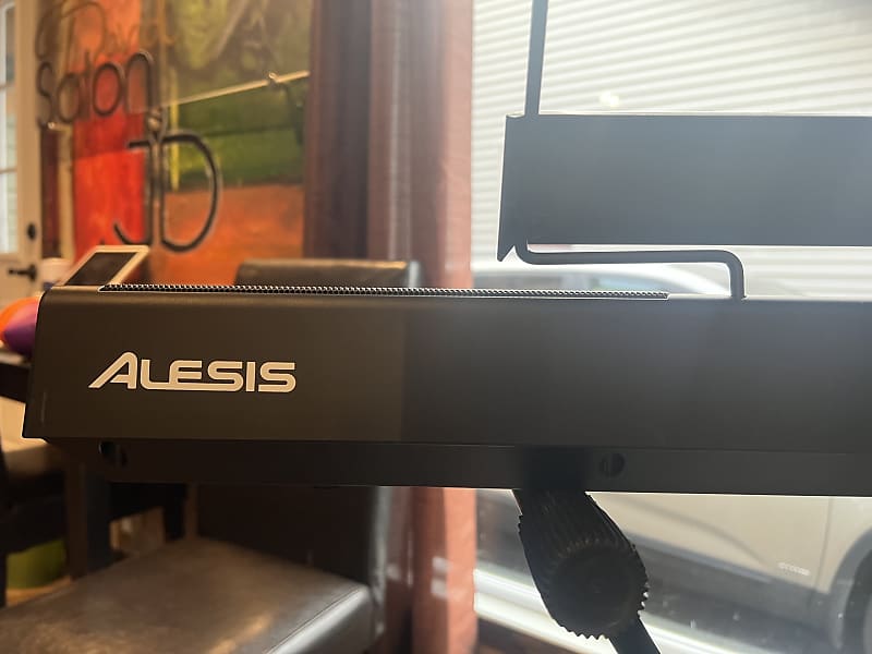 Alesis : Recital 61