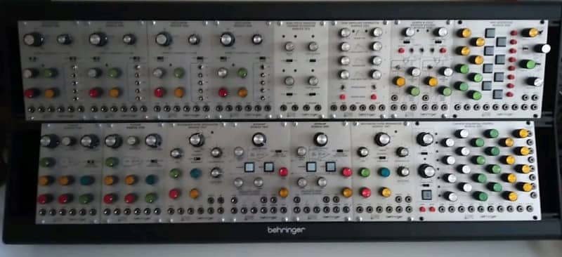 Behringer 2500 MODULAR | Reverb