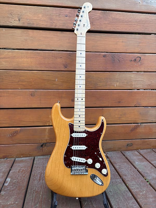 ギター Fender USA Professional Stratocaster Ash Fender Limited Edition Lightweight Ash American Professional