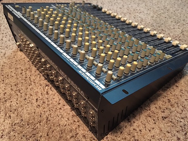 Behringer Eurorack MX 2804A Mixing Console | Reverb
