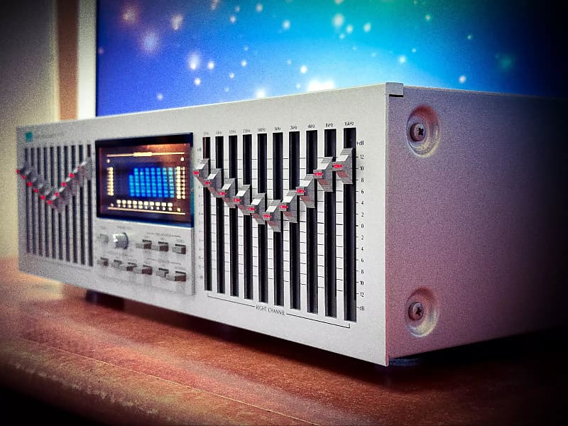 SANSUI SE-8X SILVER RaRe Vintage Stereo Graphic Equalizer  			