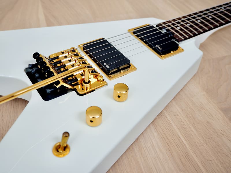 Fernandes BSV-155 Flying V Electric Guitar White w/ EMG 81 Pickups