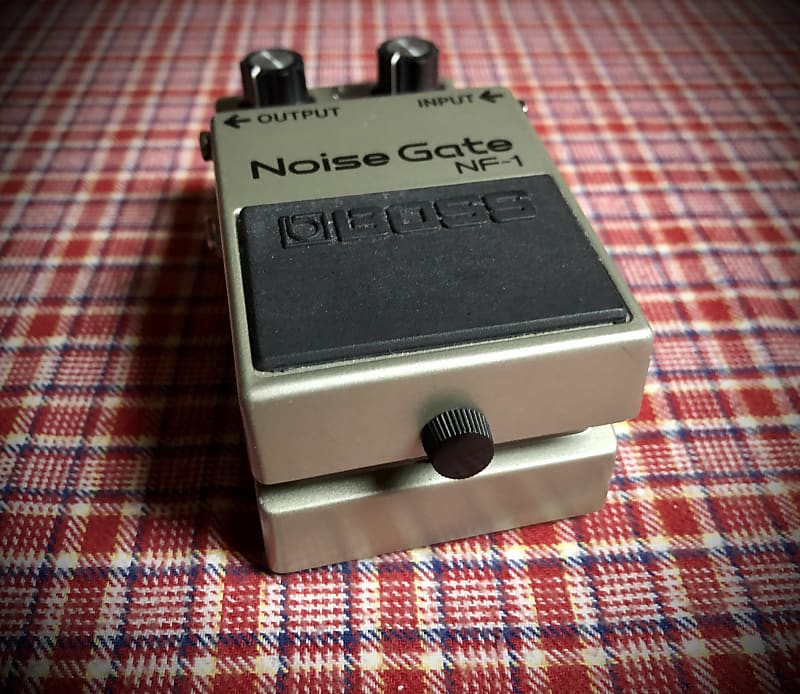 Violín by GDEL (Slow Gear Mod Effector) Boss SG-1 Slow Gear (NF-1 Noise Gate mod!) | Reverb