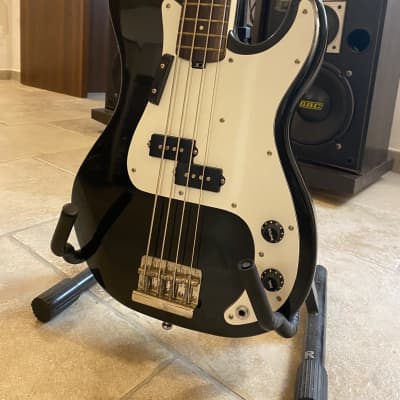 Musima Action Bass 1991 Dark olive green for sale