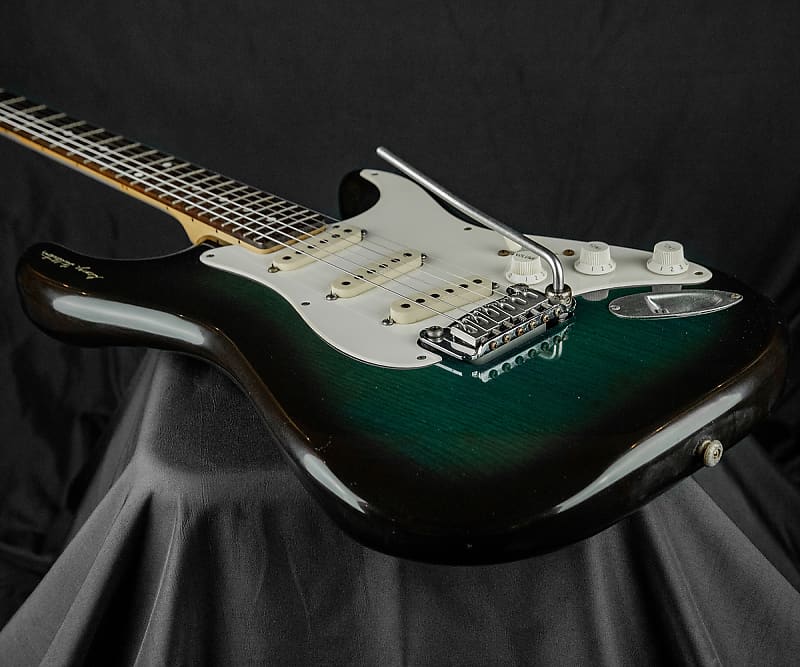 希少G&L USA ジョージ・フラートンシグネチャー レガシーストラトフェンダー G&L George Fullerton Signature Legacy Strat 1996 | Reverb