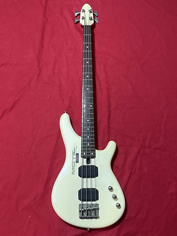 Yamaha MB-III Motion Bass 1980's Medium Scale Electric Bass | Reverb