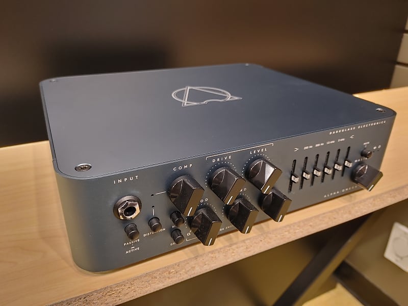 Amazon | Darkglass Electronics ベース用 ヘッドアンプ Alpha