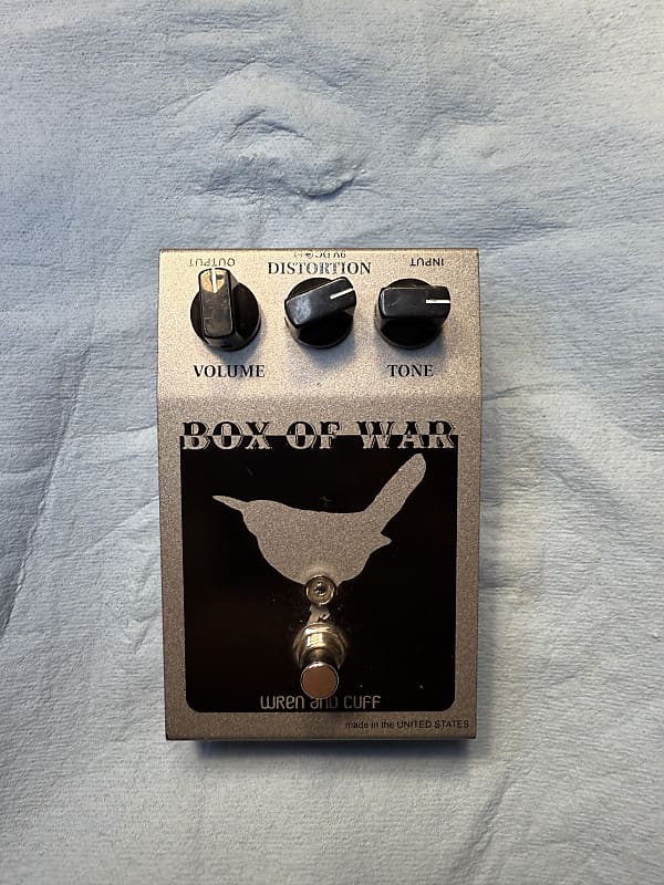 Wren and Cuff Box of War