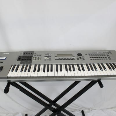 Yamaha Motif 6 Production Synthesizer 61-Key 2000s - Gray