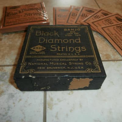 Vintage 1940's/1950's Black Diamond Banjo 2nd String Box w/ Strings, Packets! image 4