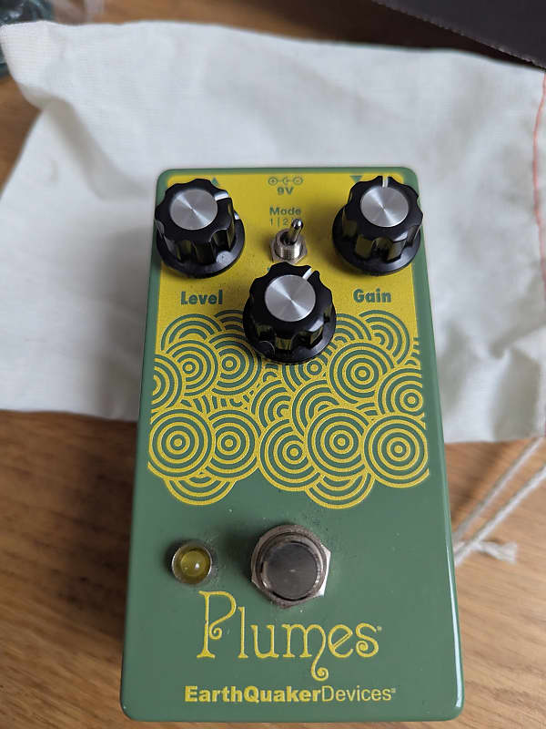 EarthQuaker Devices Plumes Small Signal Shredder Overdrive