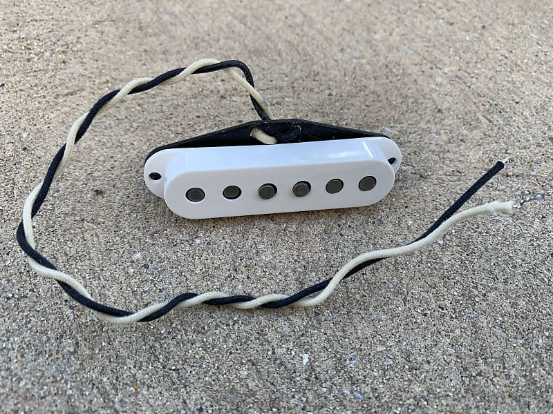 Fender Texas Special Custom Shop Stratocaster bridge pickup White