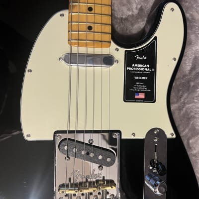 Fender Telecaster American Professional II Maple Fretboard image 7