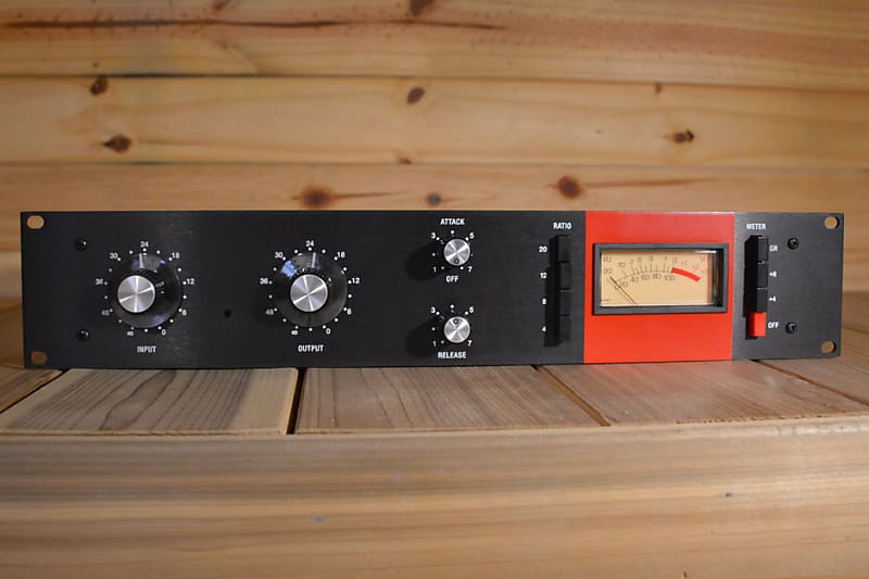 Hairball Audio The Red Stripe Rev F – 1176 – FET compressor with Active link image 1