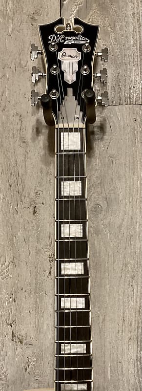 D'Angelico Premier SS Semi-Hollow Single Cutaway with D'Angelico Premier SS Semi-Hollow Single Cutaway with