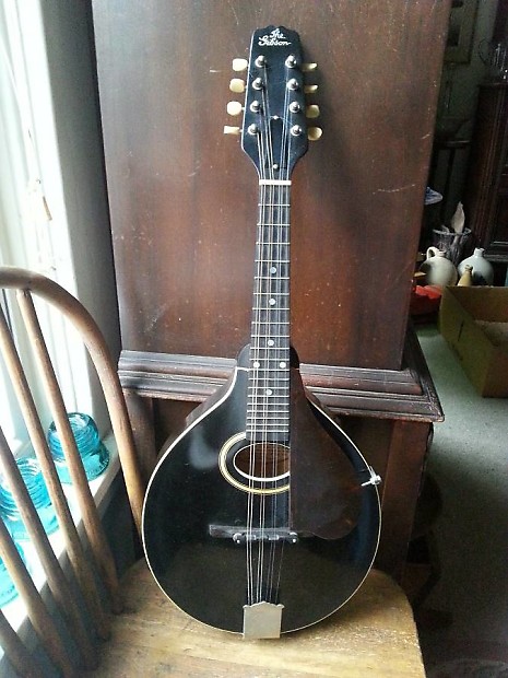 Gibson Style A snakehead Mandolin 1928, Black image 1