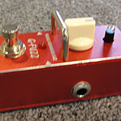 Tom's Line Engineering AGF-3 G-Fuzz Vintage Germanium Fuzz Guitar Effects Pedal image 6