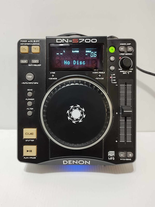 Denon Denon DN-S700 Compact Tabletop CD/MP3 Disc Player 2009 - Black image 1