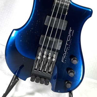 Kubicki Factor Bass / Pre Fender 1986 18V Model / Video image 6