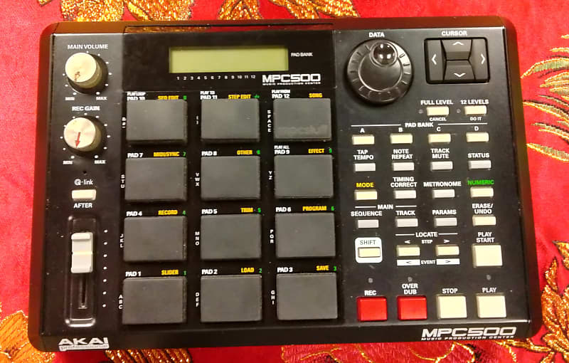 Akai MPC500 MPC 500 sampler drum machine with upgrades