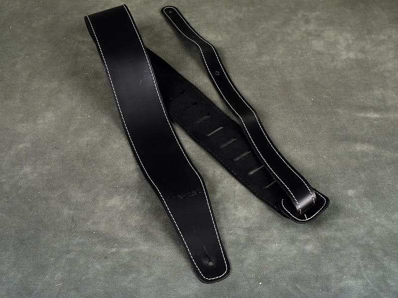 Fender Broken-In Leather Strap Black 2.5 in.