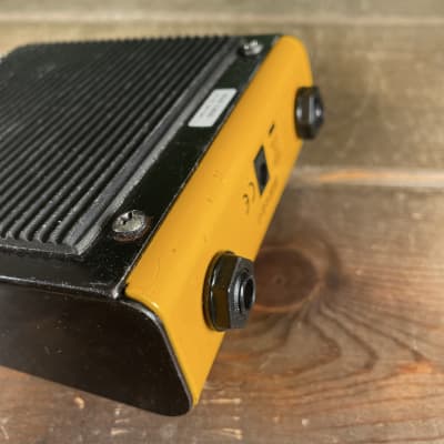 Seymour Duncan Lava Box 2010s - Yellow image 17