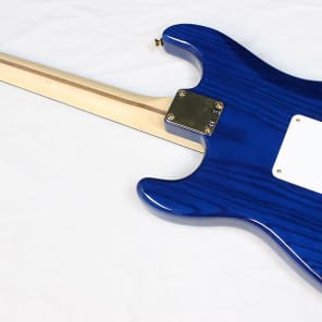Fender Deluxe Players Strat, Sapphire Blue Transparent, NEW!!! Stratocaster #26856 image 4