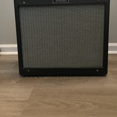 Fender Blues Junior 15-Watt 1x12