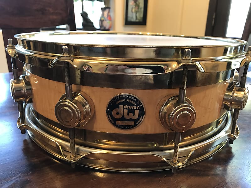 DW Collectors Edge Snare Drum 14x5.5 Gold Hardware Black Badge Case  Nastural Lacquer Used