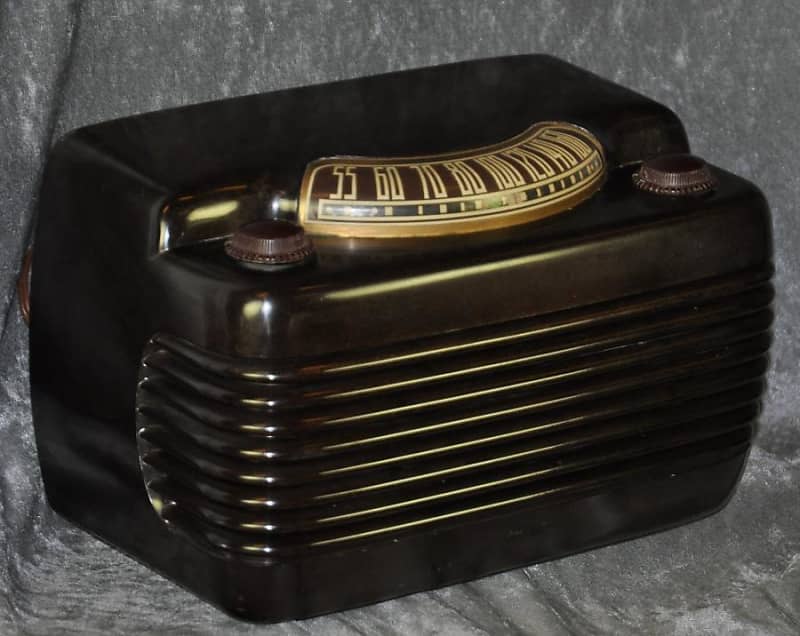 Philco 48-460 Vintage Radio 1950's image 1