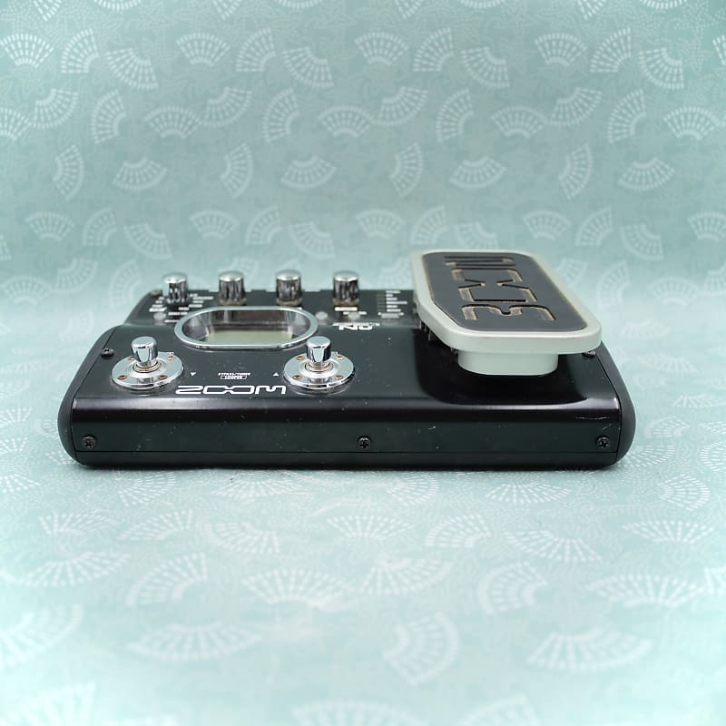 Zoom G2.1Nu Guitar Effects & USB Audio I/F PEDAL With AC Zoom G2.1Nu Guitar Effects & USB Audio I/F PEDAL With AC