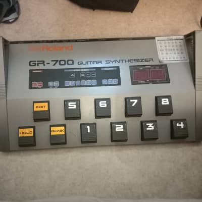 Roland GR-700 guitar synthesizer 1984