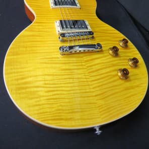 Used Gibson Les Paul Standard, Trans Amber Flame Top W/ Orig Hard