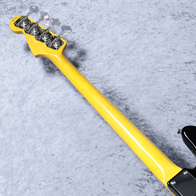 ミュージシャン Moon JB-4C JB-4 CLASSIC | BASS | MOON GUITARS - 国産のオーダーメイド